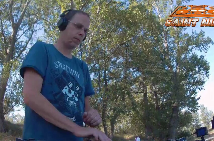  Saint Niko Nature #TechHouse #Livestream