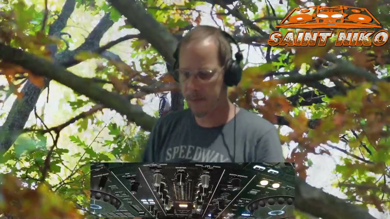 Saint Niko #Techno Nature Session