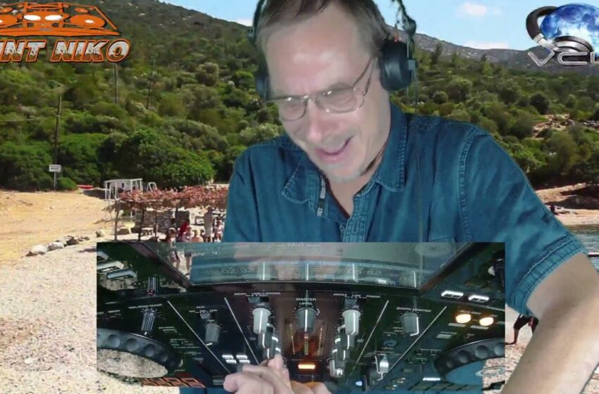  Saint Niko #Techno & #Acid on the Beach #3
